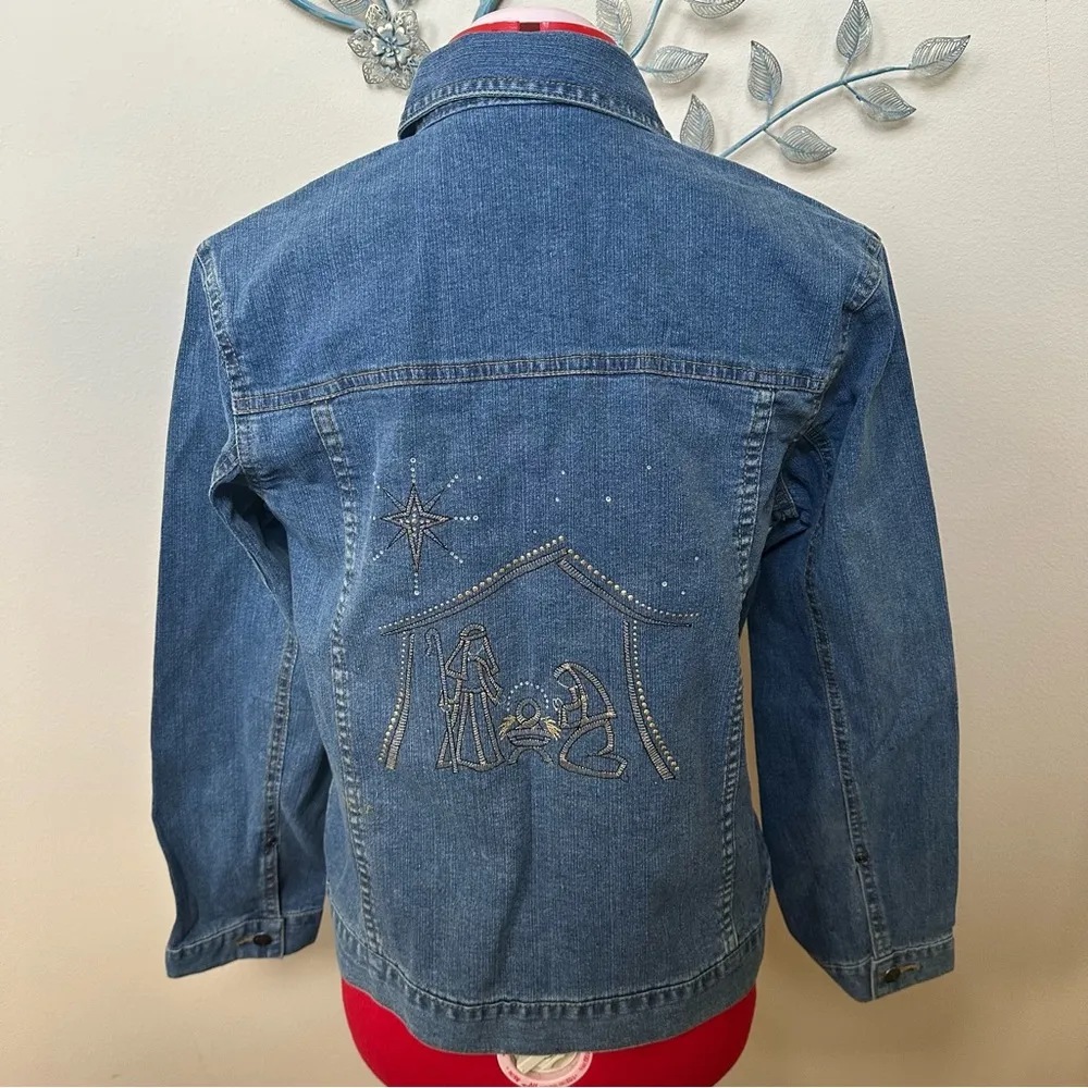 Embellished Nativity jean jacket Small NWOT Blue - Image 3