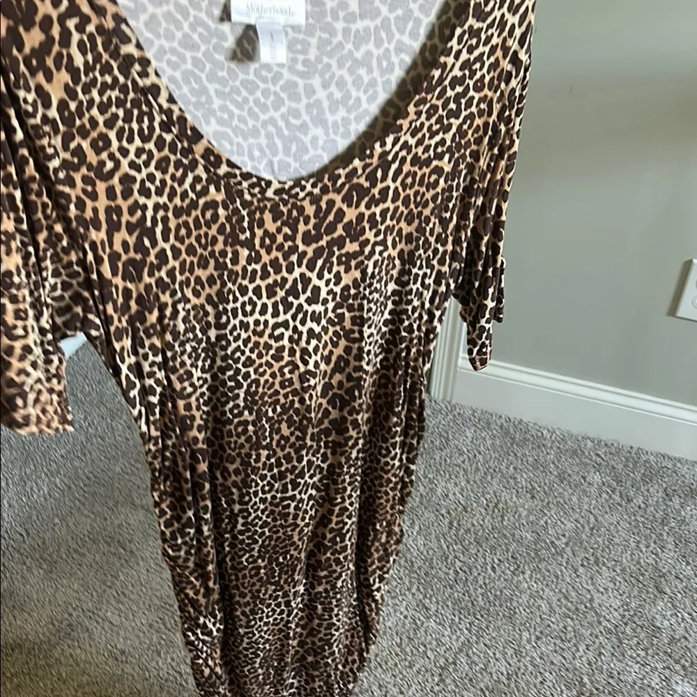 Motherhood Maternity Animal Print Top Brown Size L - Image 3