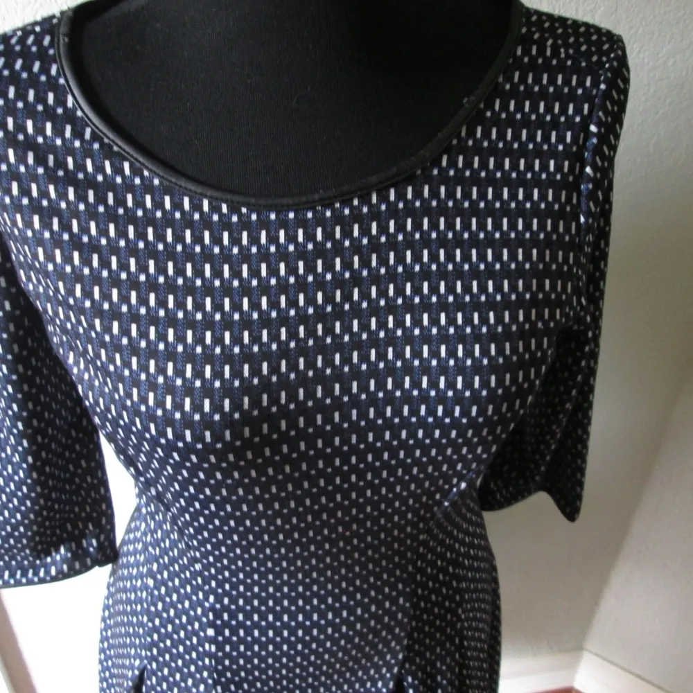 Max Studio Dress - Size Medium - Image 2