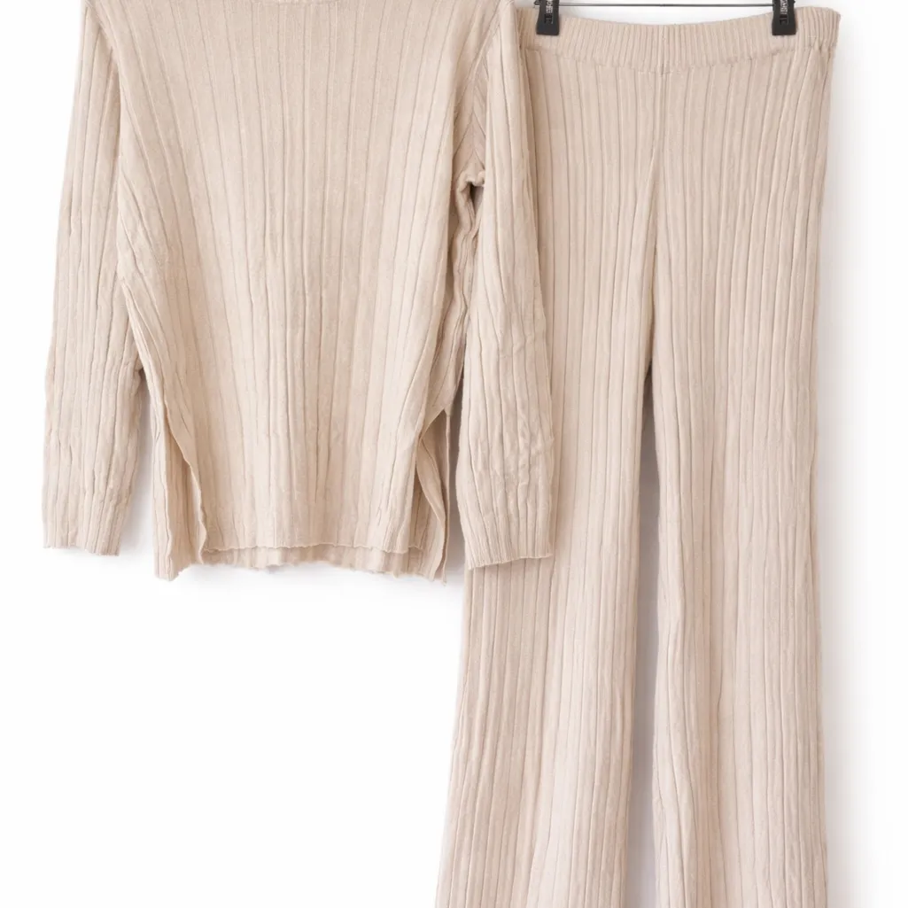 Women’s Ribbed Knit Lounge Set — Apricot Neutral — Size L Size L - Image 2