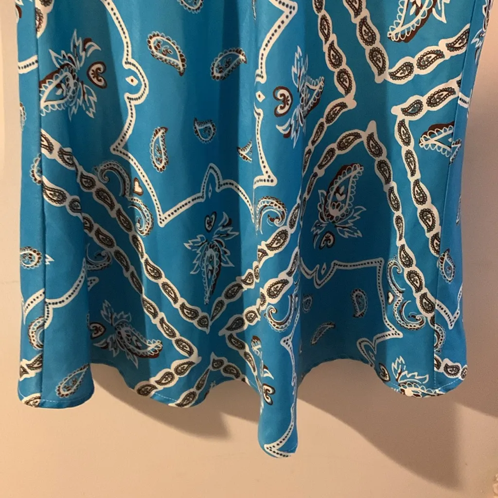 NWT 4SI3NNA Valeria Bandana Print Midi Skirt Blue Size undefined - Image 3