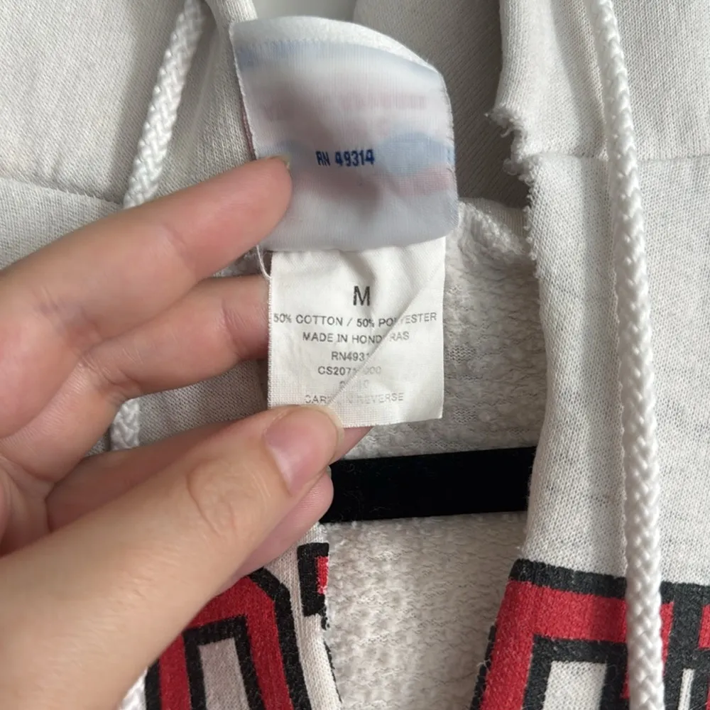 Champion Fairfield University Sweatshirt Size M - Image 9