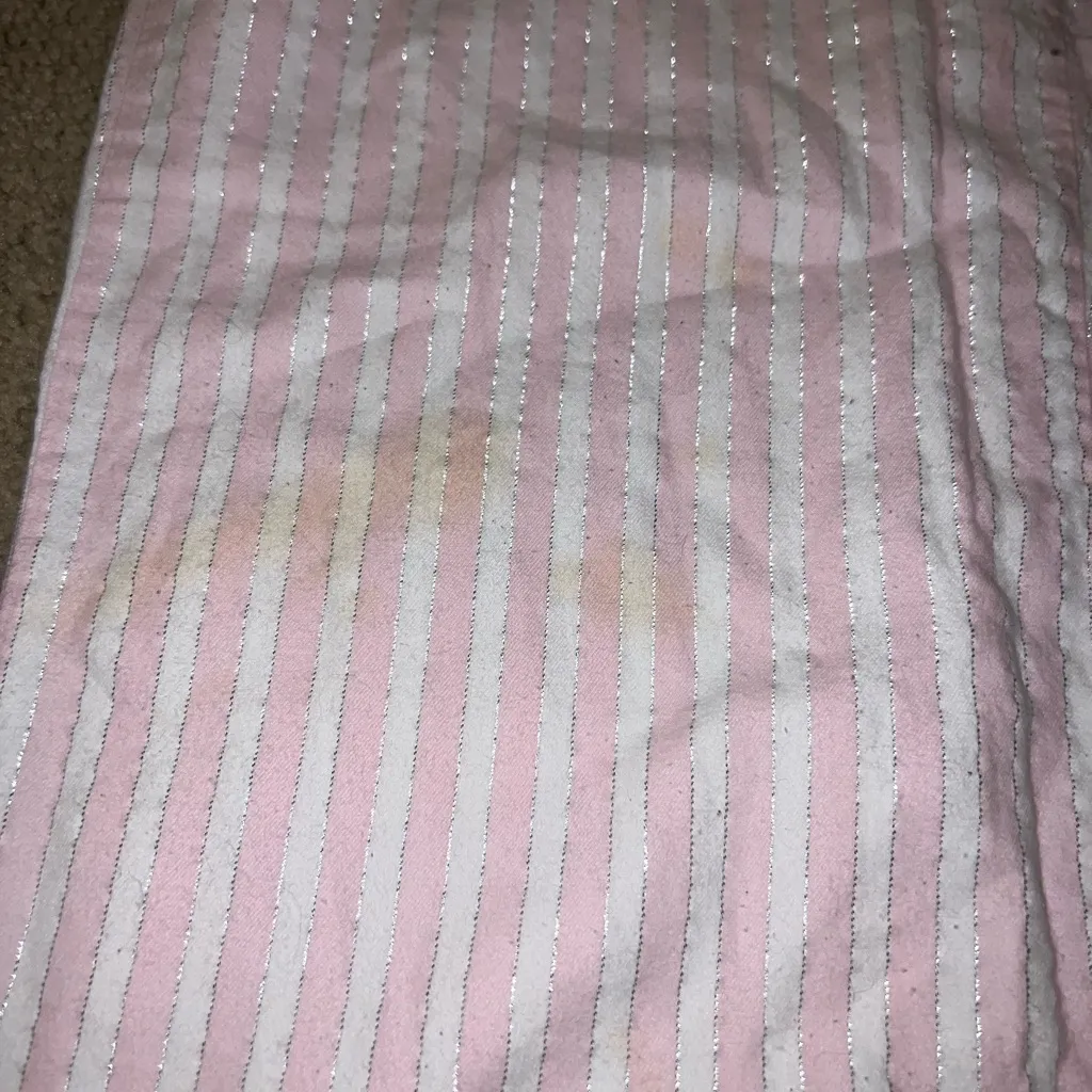 Victoria's Secret Pink and White Button Down Shirt - Image 3