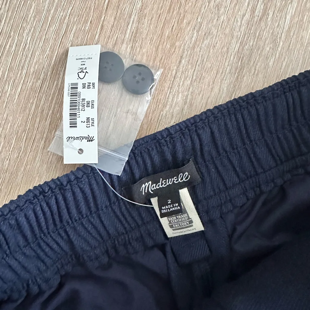 NWT Madewell Straight-Leg Pants High Rise, Drapeweave TENCEL™ Blend – Navy color - Image 9