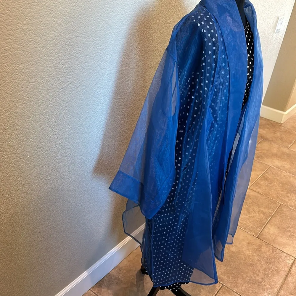 Vintage Andrea Jovine Shawl / wrap - Image 4