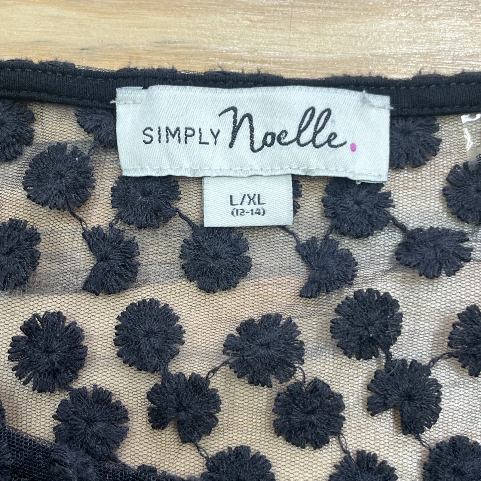 Simply Noelle Black Open Lace Crochet Bell Sleeves Size L/XL Whimsygoth Fairy - Image 3