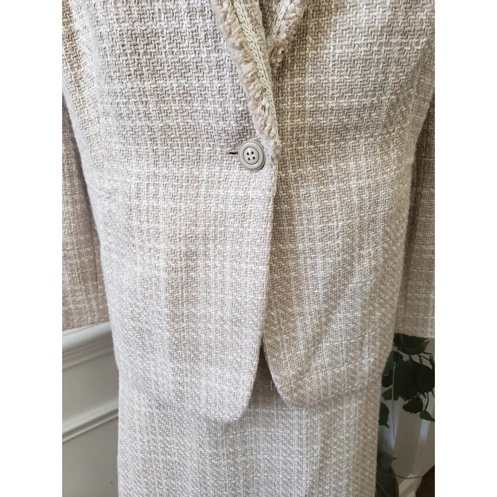 Tahari Arthur S. Levine Skirt Suit Set Womens 22W Beige Fringe Trim Notch Lapel Size undefined - Image 13