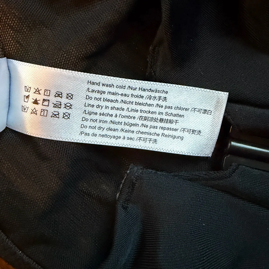 Delimira Front Closure Racerback Unlined Bra – Black
Size 44C Black - Image 5