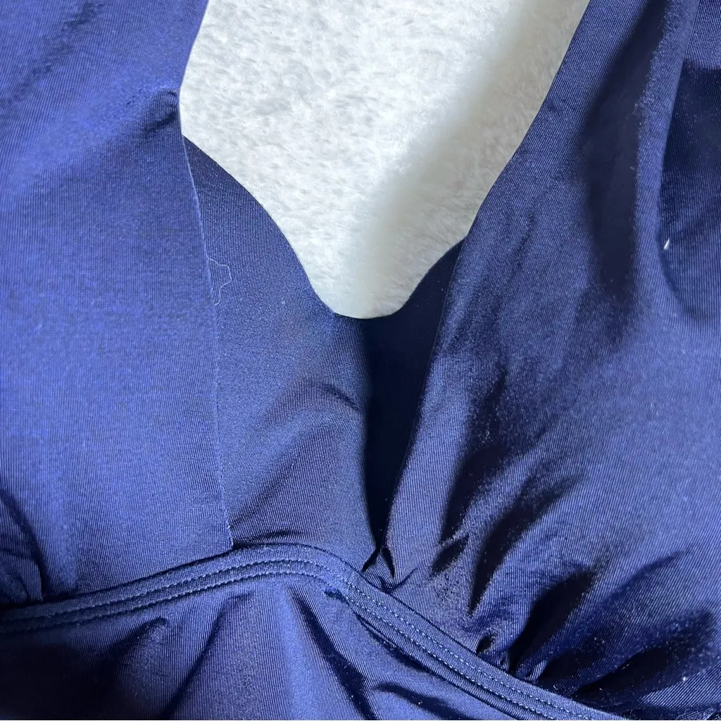 Athleta 36 B/C Navy Aqualuxe Bra Cup 2-Way Tankini - Image 4