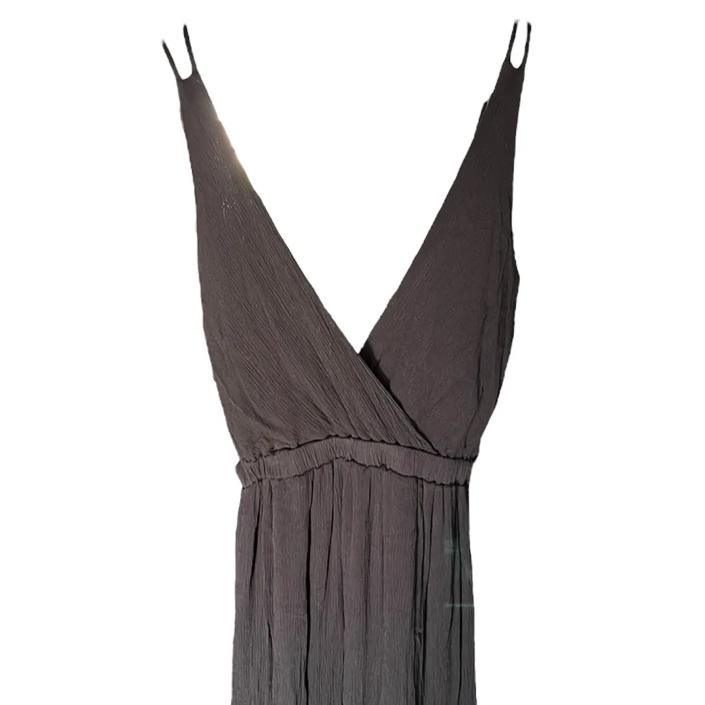 Lulu’s open back maxi dress - Image 4