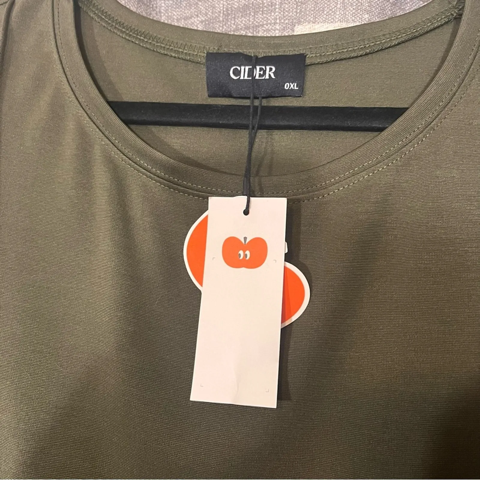 Cider Olive Green Crop Tank Top Size‎ 0X - Image 3