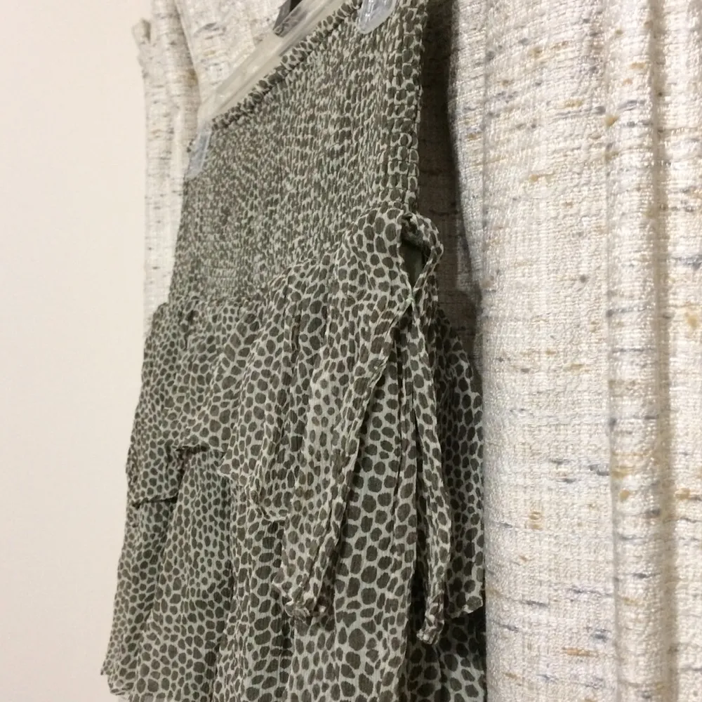 New York Silk Dot Print Smocked Waistband Ruffle Tiered Mini Skirt - Image 3