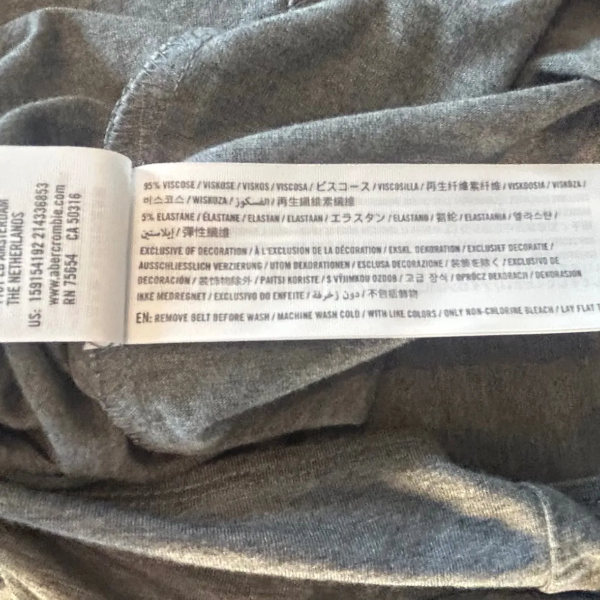 Abercrombie & Fitch Grey Knit Tie Waist Ruched Sleeve Romper Shorts Womens Small - Image 6