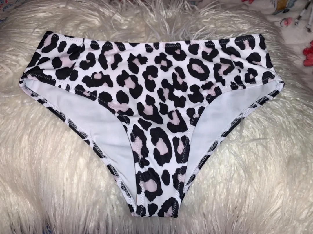 Dokifans Cheetah Bikini - Image 3