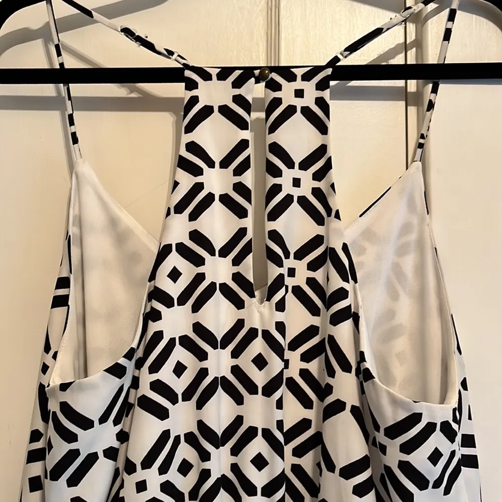 Everly  | Black & White Patterned Romper Adjustable Spaghetti Straps Large - Image 7