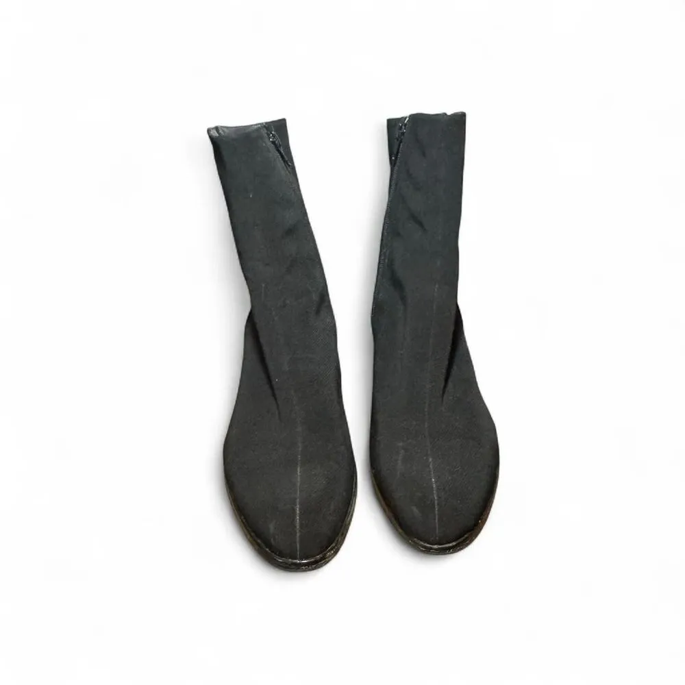 Stuart Weitzman Women's Black Heeled Nylon Zip-up Ankle Boots Size 11 - Image 3