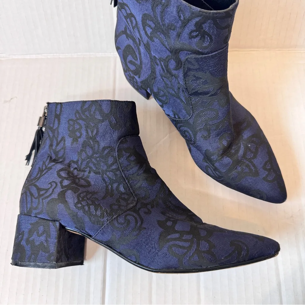 Karl Lagerfeld Blue Black Floral Fabric Ankle Boots Women’s 6.5 Fall Heeled Boot - Image 9