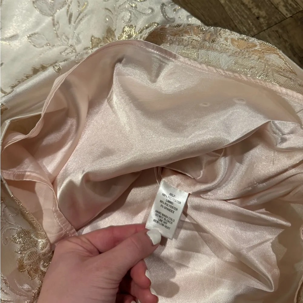 Lulus Go With the Glow Metallic Jacquard Shift Dress - Image 5