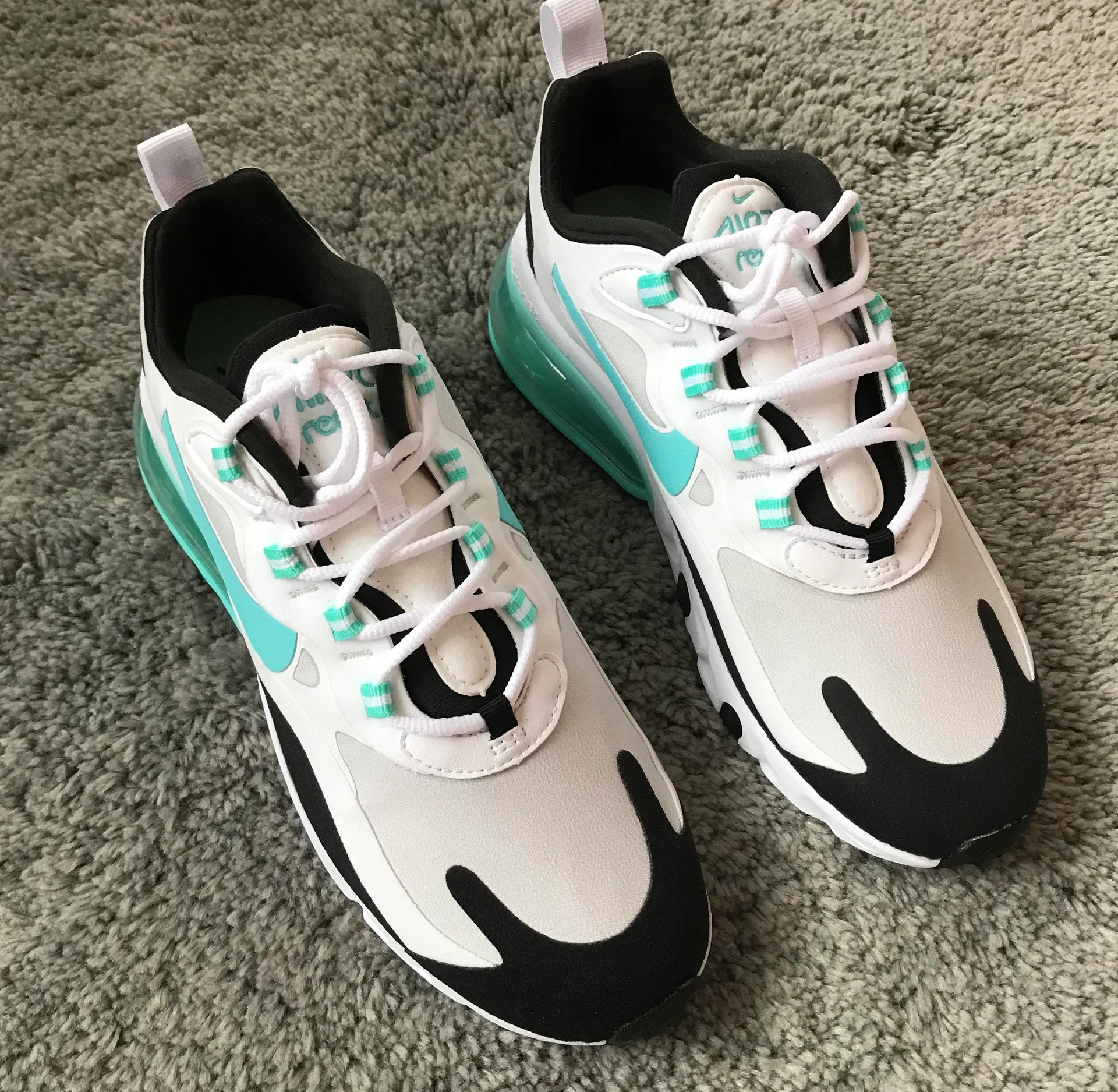Nike Air Max 270 React - Image 4