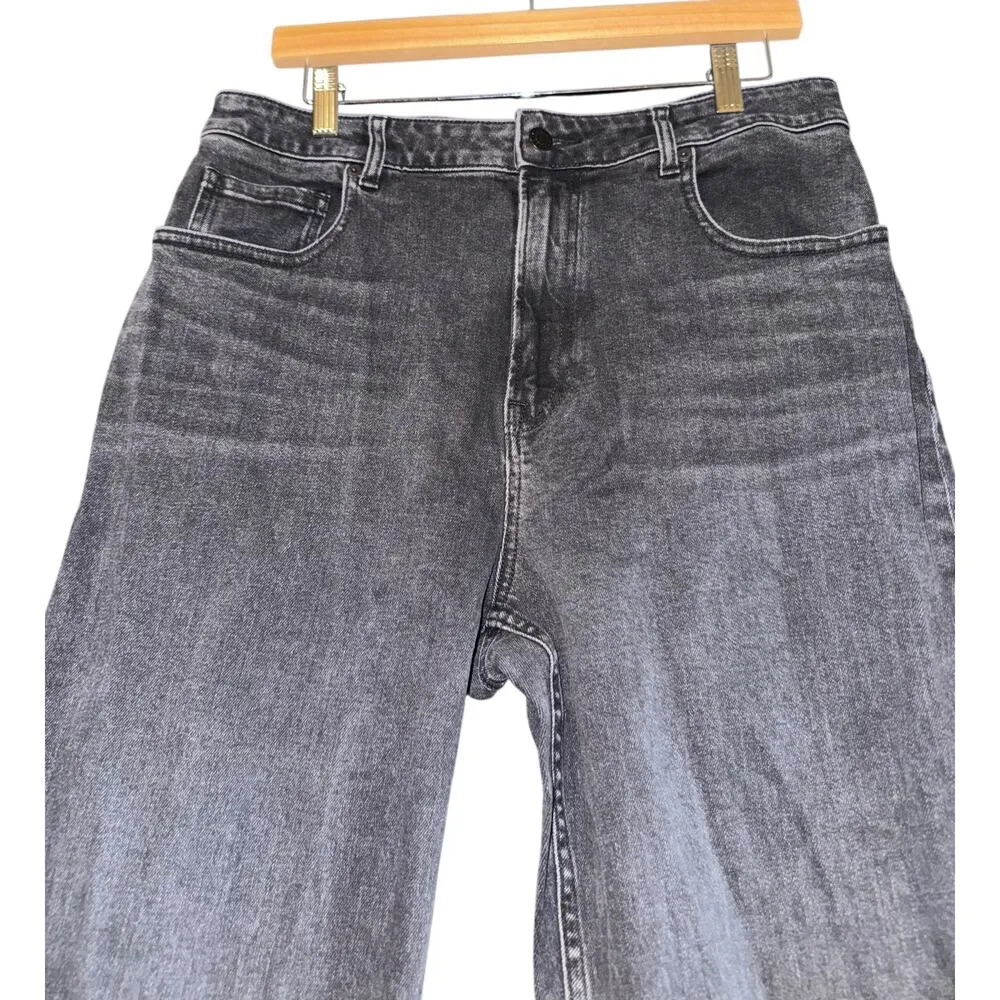 Everlane Curvy Cheeky Jeans Women's Size 32 High Waisted Washed Black Straight - Image 2