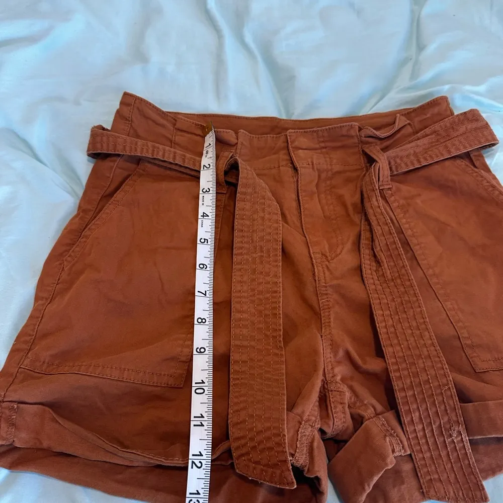 Womens Vanilla Star Sz:1 shorts Burnt Orange High Waist.  Belted. Cuffed Hem. - Image 4