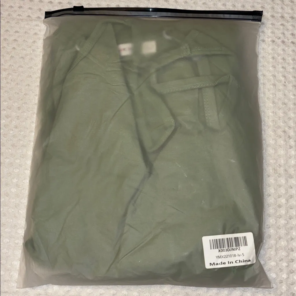 NEW! Women's Sage Olive Green Hot Shot Onesie Jumpsuit Romper Size SMALL - Image 8