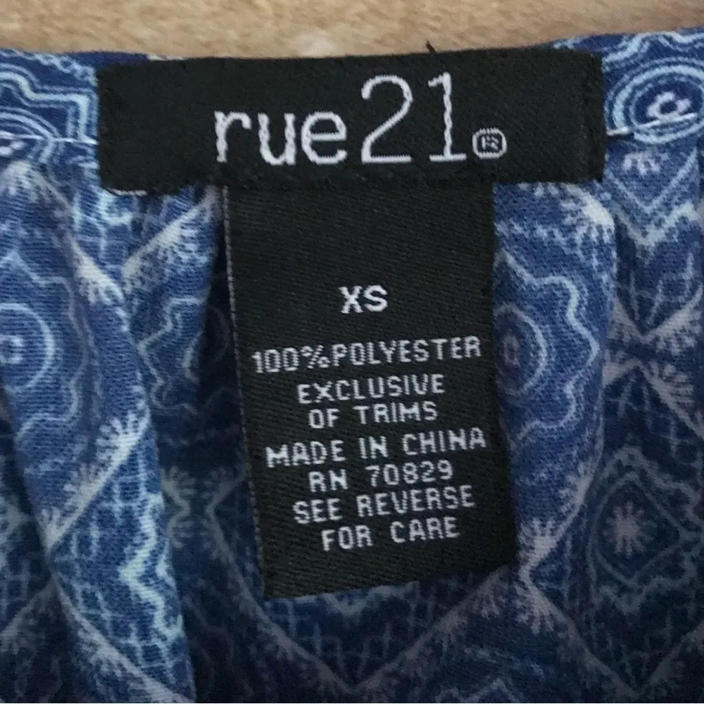 Rue21 strappy cold shoulder floral handkerchief print dress size XS - Image 6