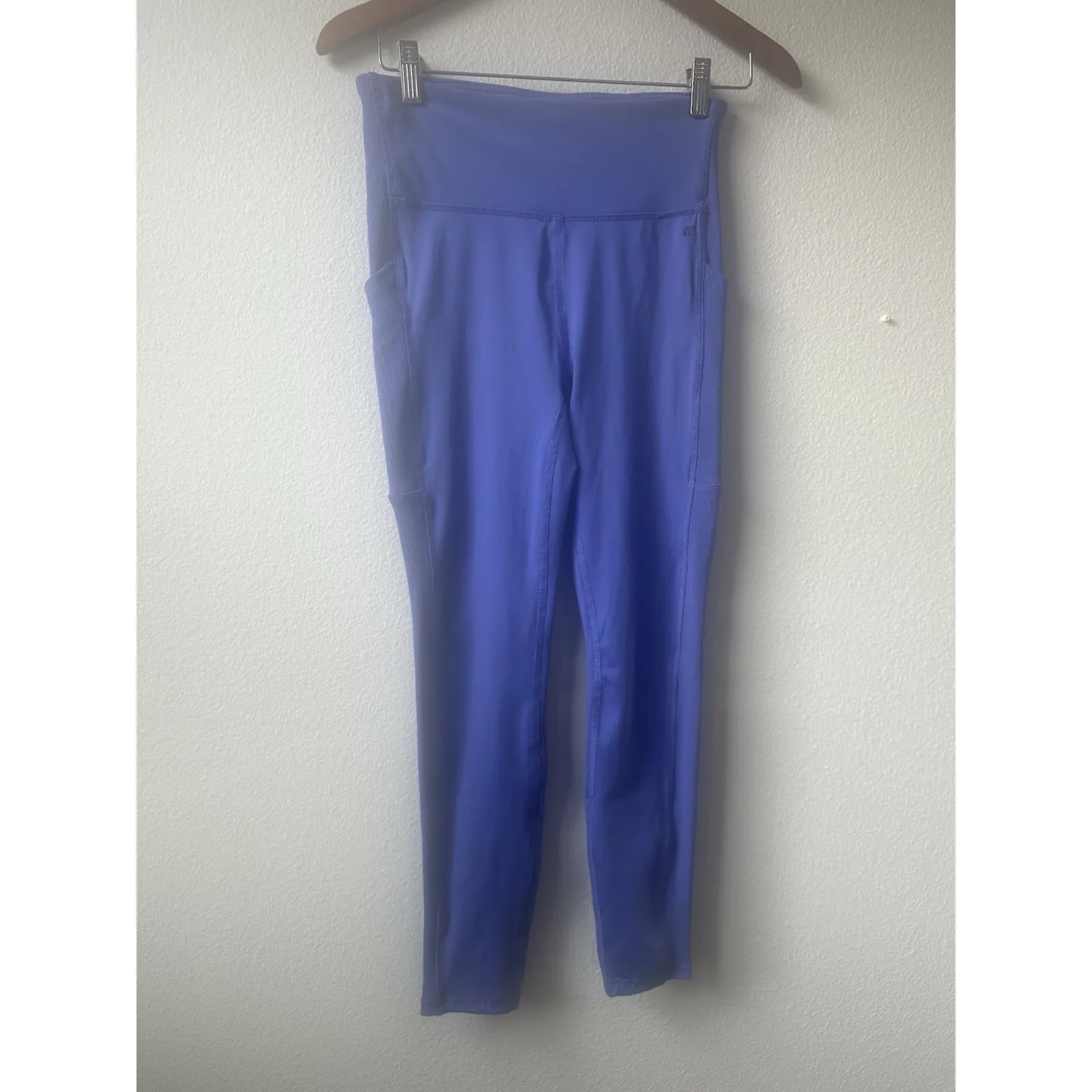 Cycle House Leggings By Marika Size medium - Image 8