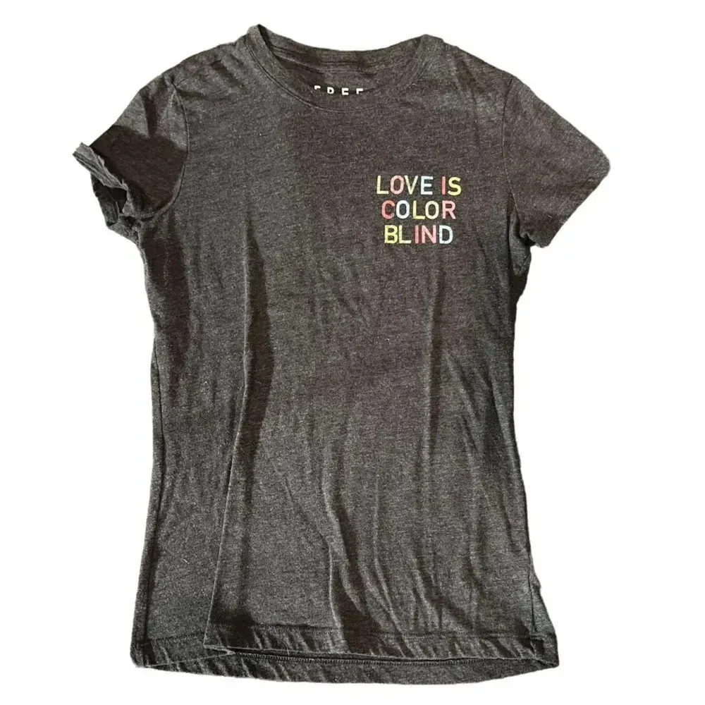 Aeropostle Free State Love Is Colorblind Graphic Tee Size‎ Medium - Image 2