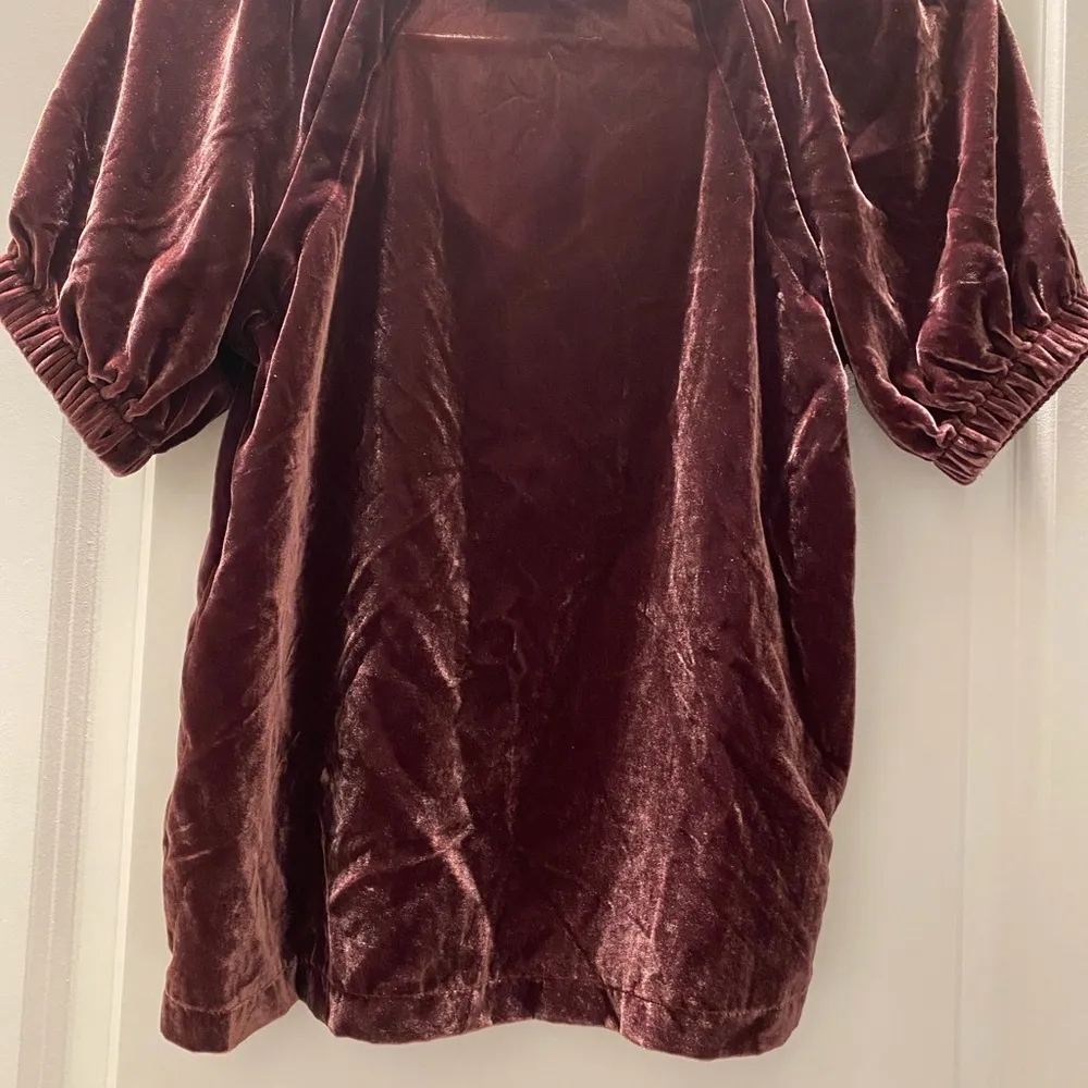 New With Tag Ann Taylor Loft Velvet Top Size XXSP - Image 3