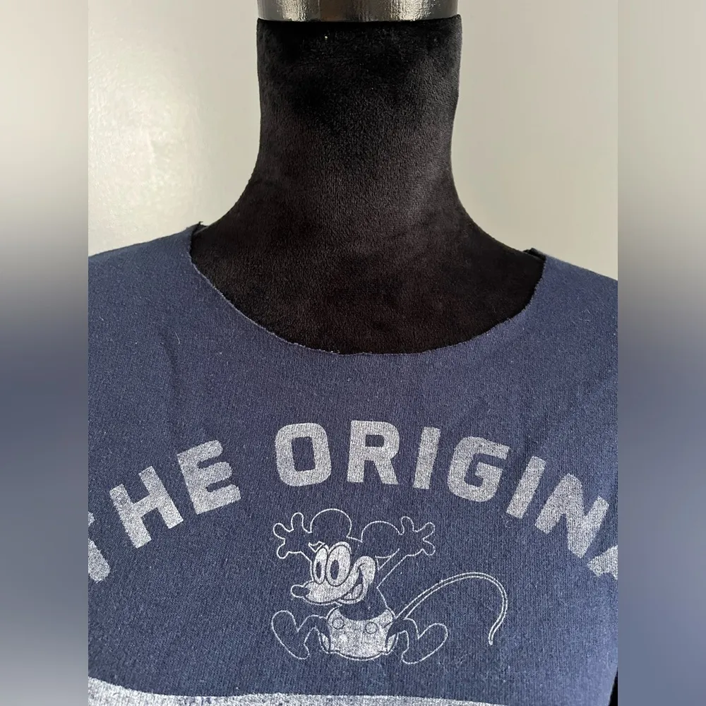 Walt Disney World Sweatshirt, Distressed, Size Small - Image 6