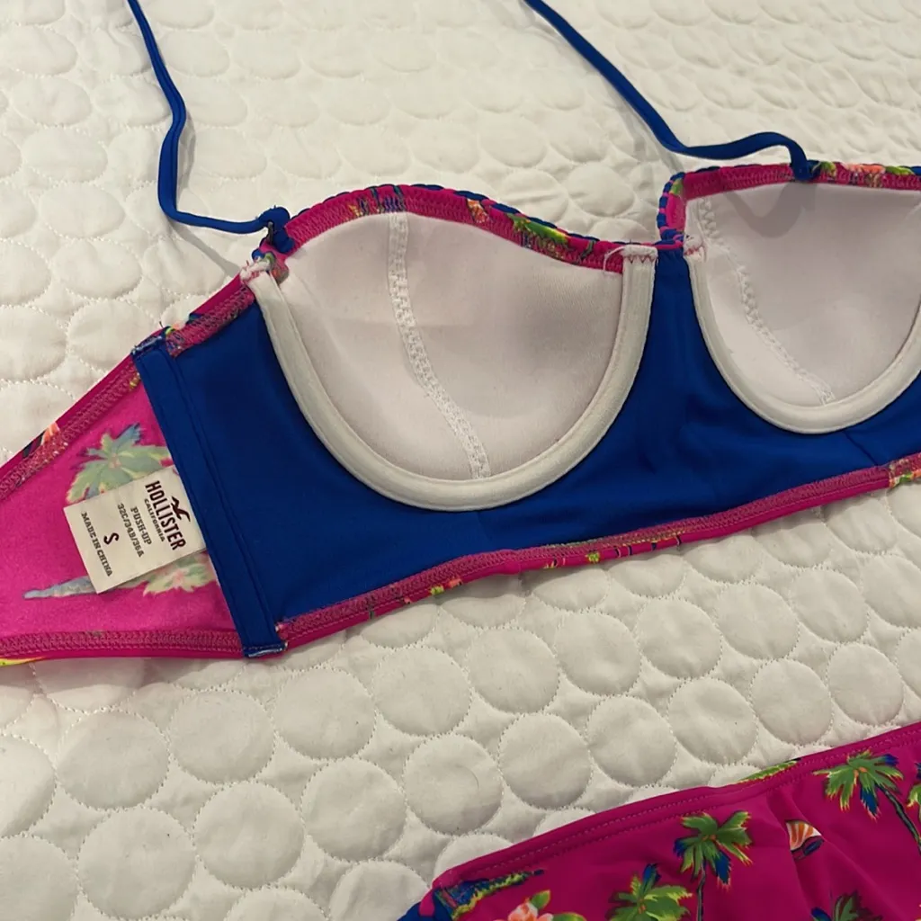 NWOT Hollister small pink and blue palm trees underwire bikini top and bottom - Image 6