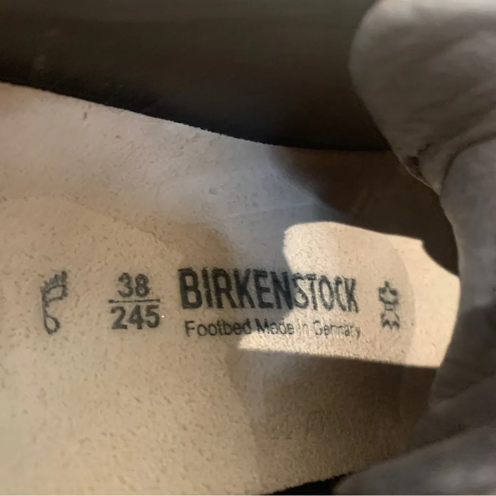 Birkenstock Silver Shimmer Leather Lace Up Sneaker Size 38 - Image 11