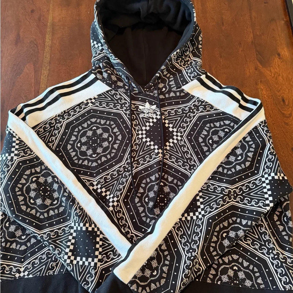 Adidas Bandana Hoodie - Image 5
