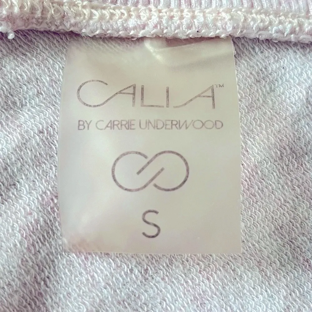 Calia by Carrie Underwood v - Image 4