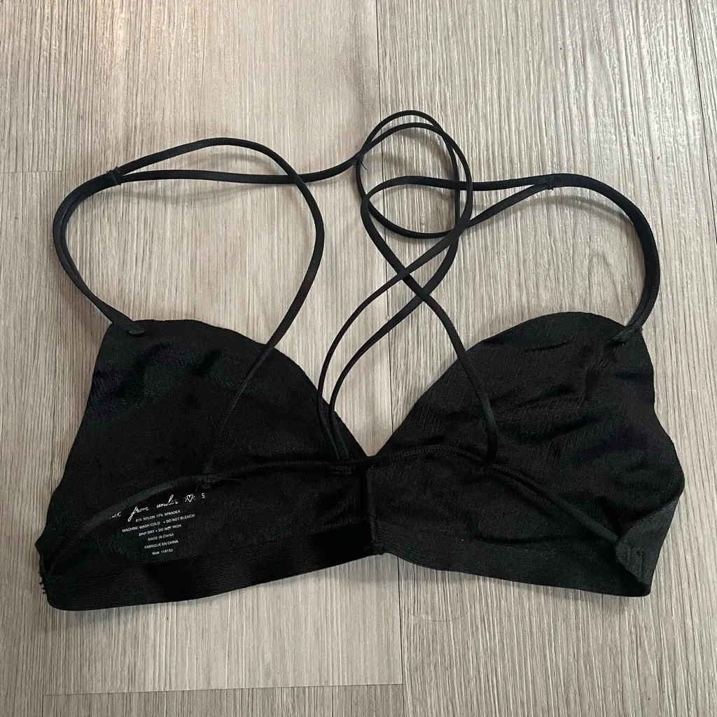 NWOT Urban Outfitters Out From Under Black Strappy Back Bralette size Small - Image 2