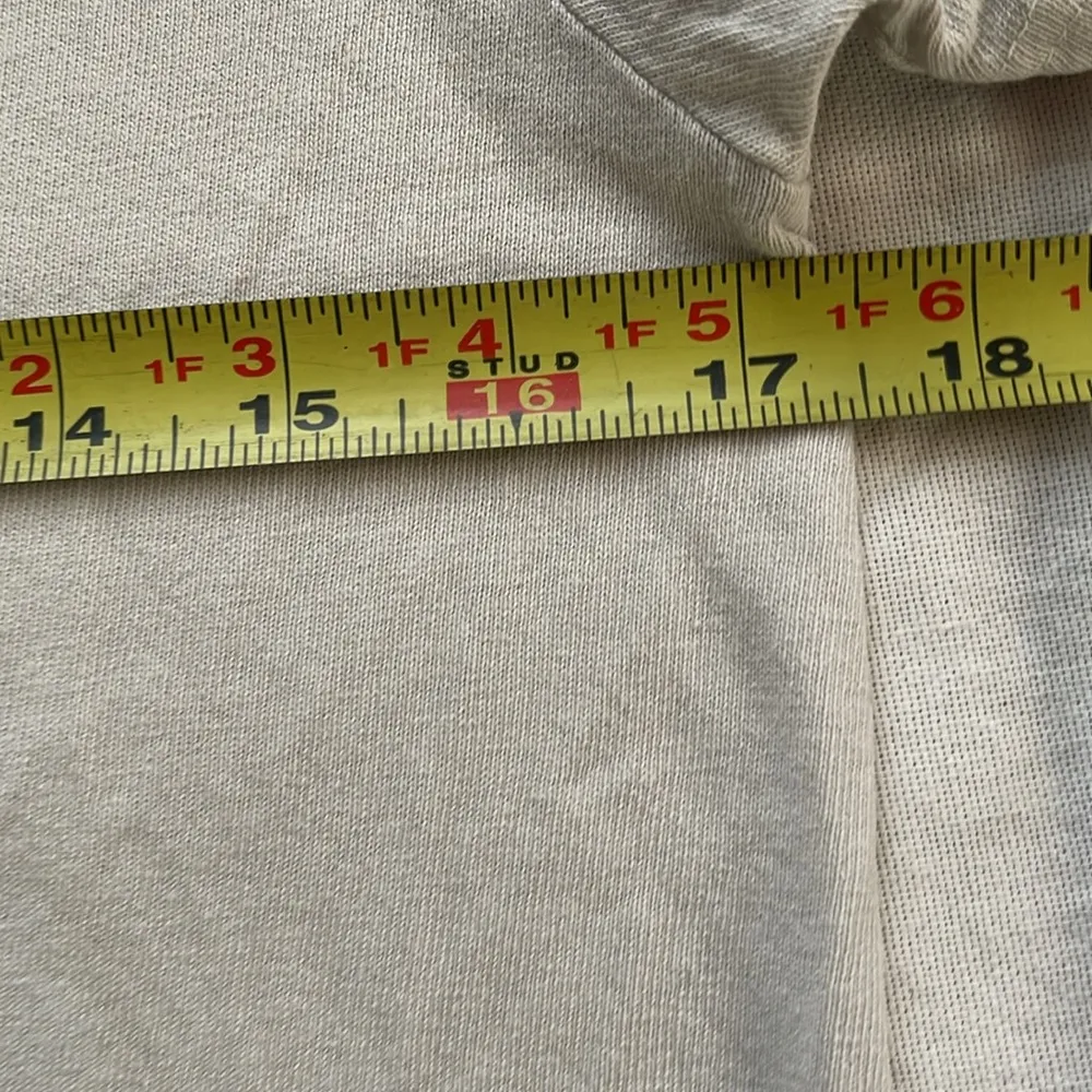 basement studio graphic brandy melville short sleeve - Image 4