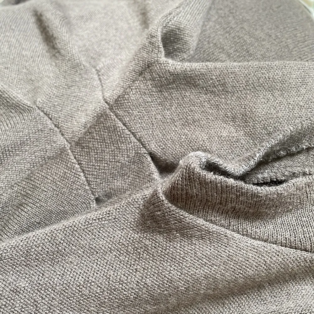 Banana Republic pleated knit gray wool blend sweater dress - Image 8