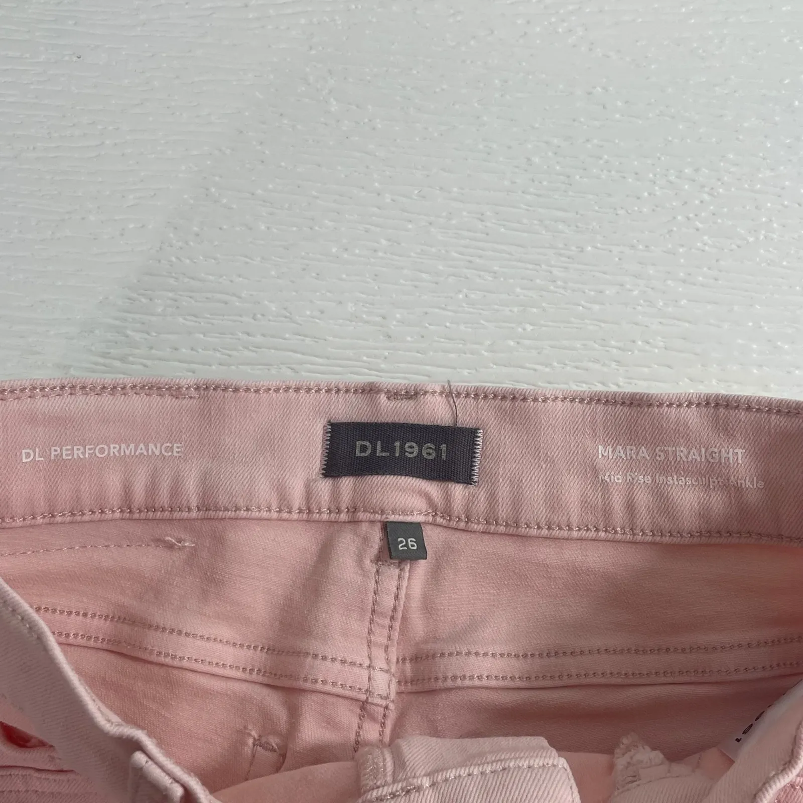 DL1961 Mara Straight Mid Rise Instasculpt Ankle Jeans Pink Peony Size 27 - Image 10