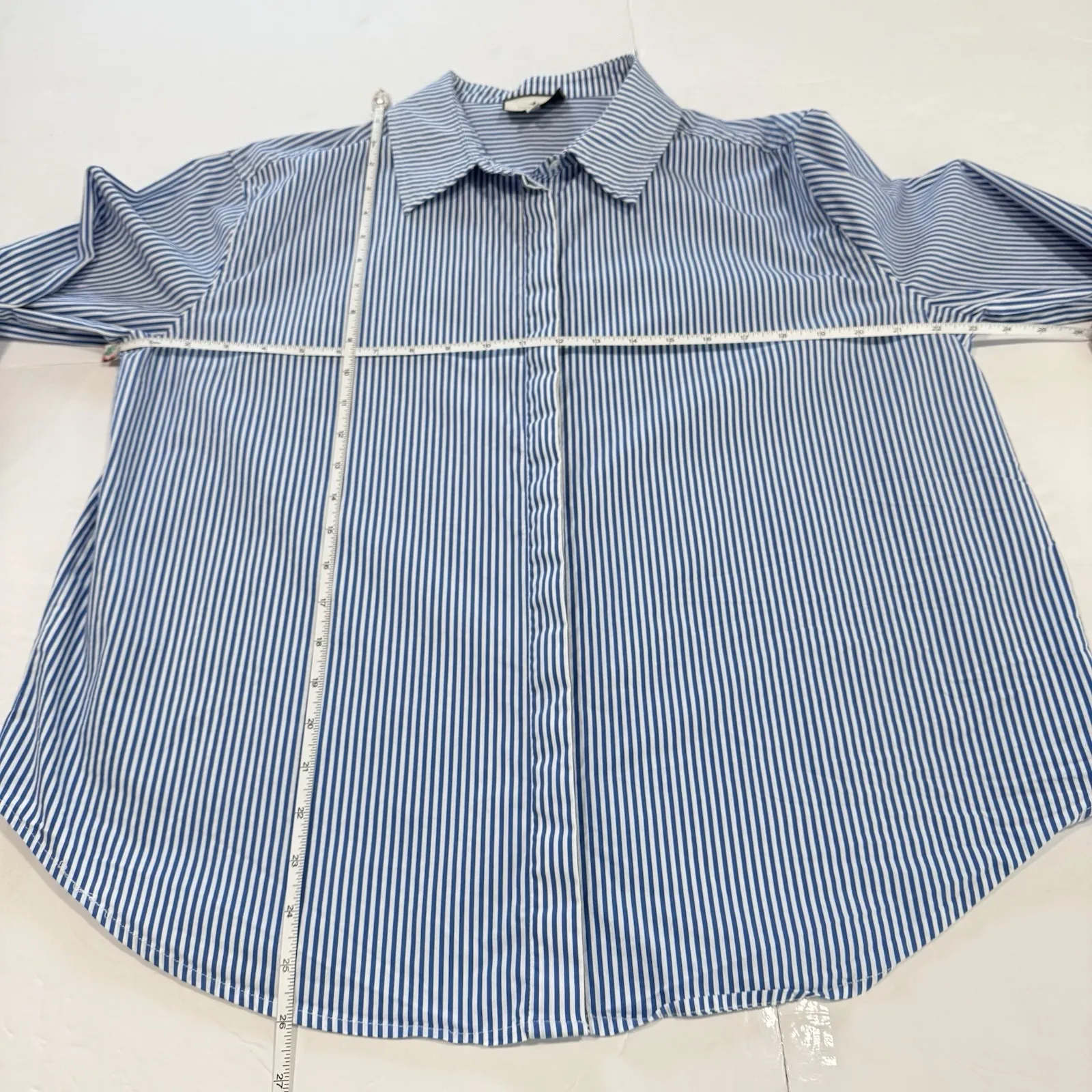 Tuckernuck Avon Lane Blue Striped Nina Swing Button Down Shirt Size LARGE - Image 10
