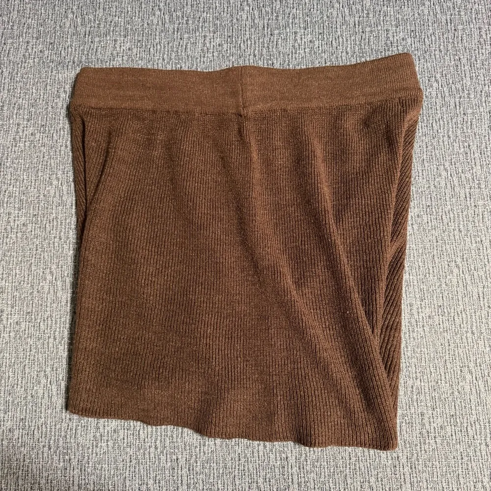 Free People Beach Women’s Shorts - Image 2