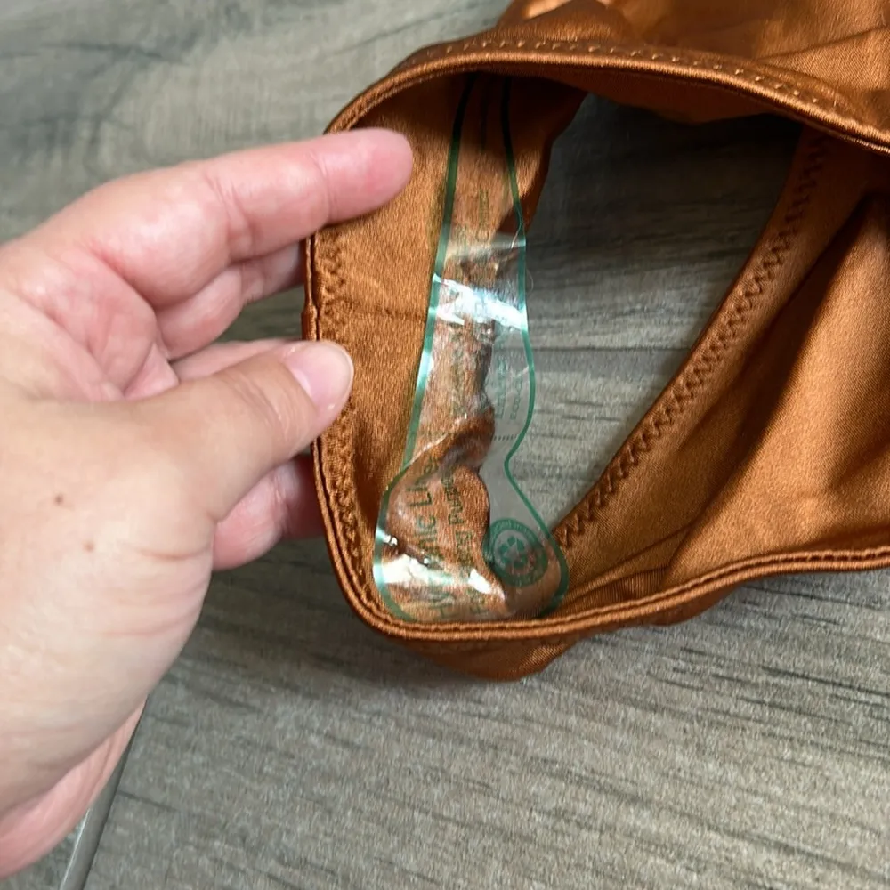 Same bikini bottom Size XS - Image 4