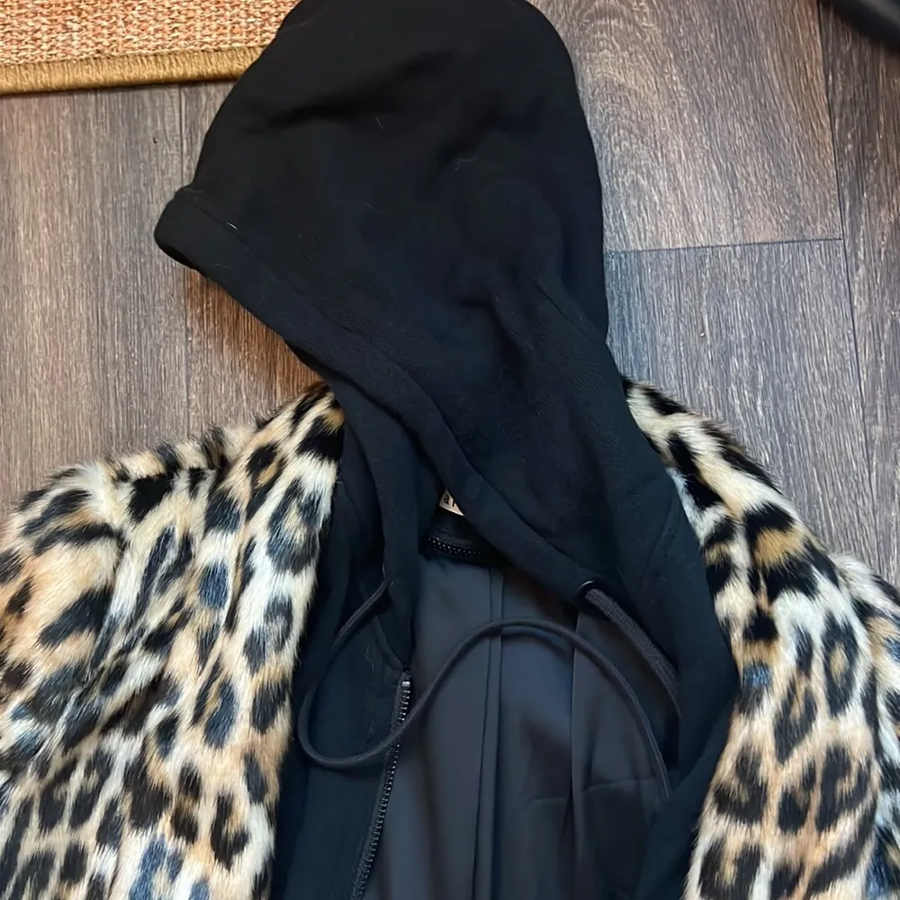 Alice & Olivia Kylie Faux Fur Hoodie Coat - Image 3