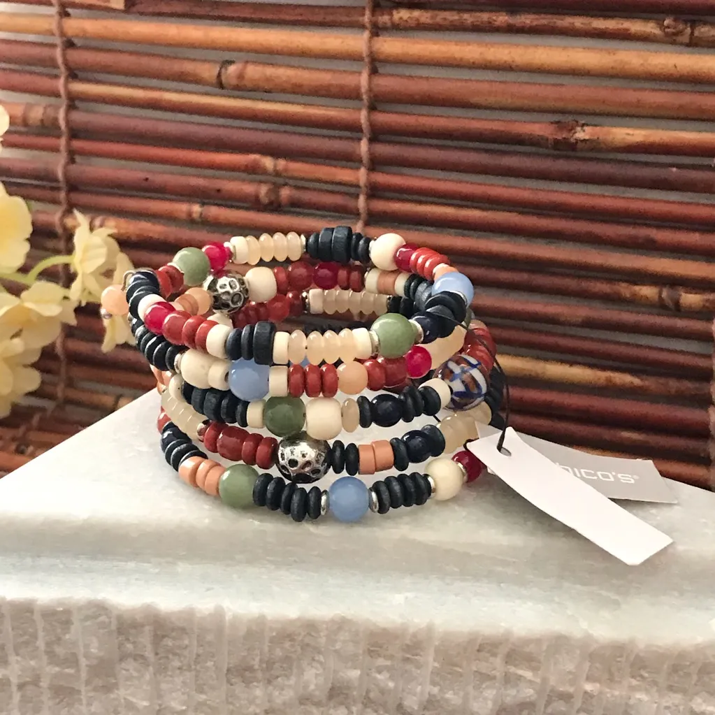Chico's Multicolored Blue Twist Bracelet NWT - Image 2