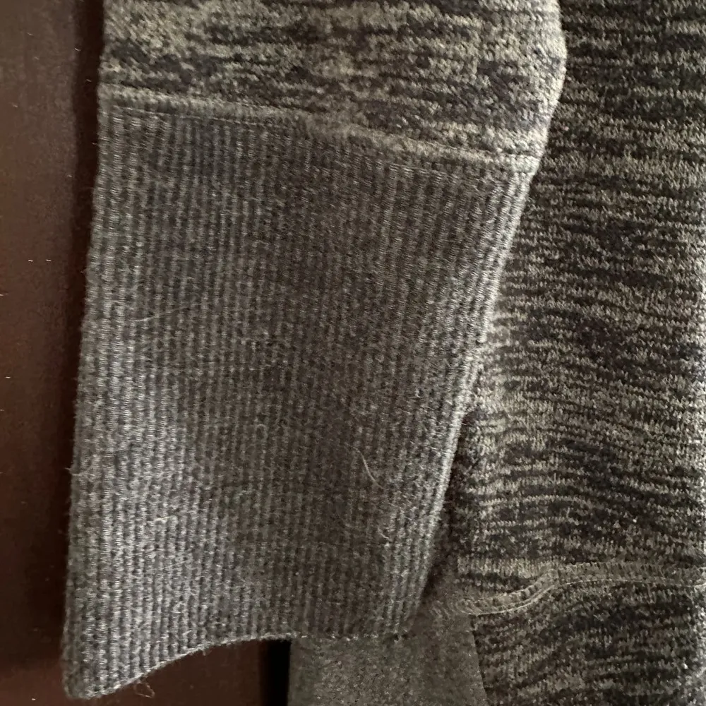 SOFT SURROUNDINGS | Cowl Neck Waffle Back Pullover Sweatshirt | Size L - Image 3