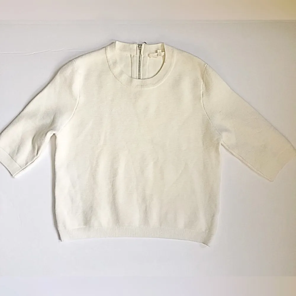 Olivaceous  Ivory Stretch Knit  Crop Top Size Large - Image 5