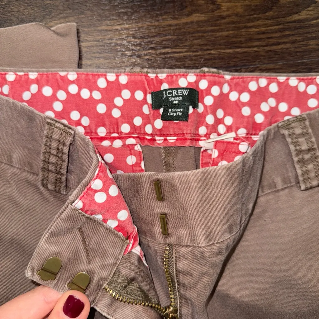 J. Crew‎ Women's City Fit Twill brown Chino  Size 6 - Image 2