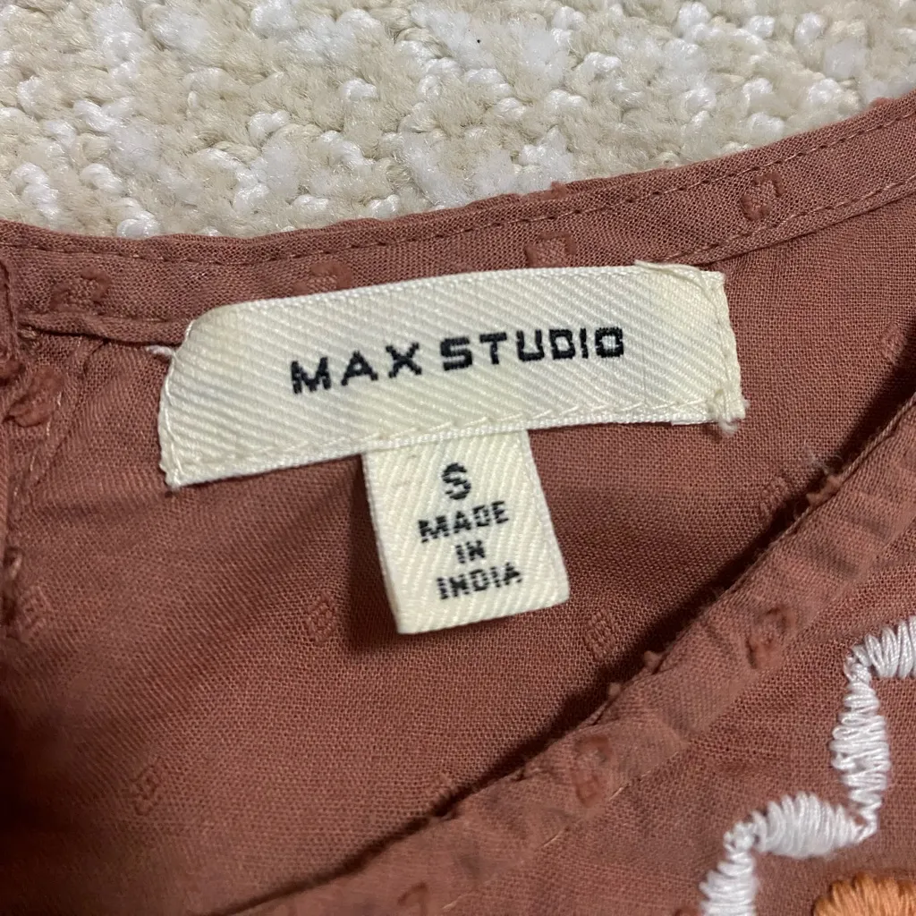 Max Studio Rust Embroidered Blouse - Image 6