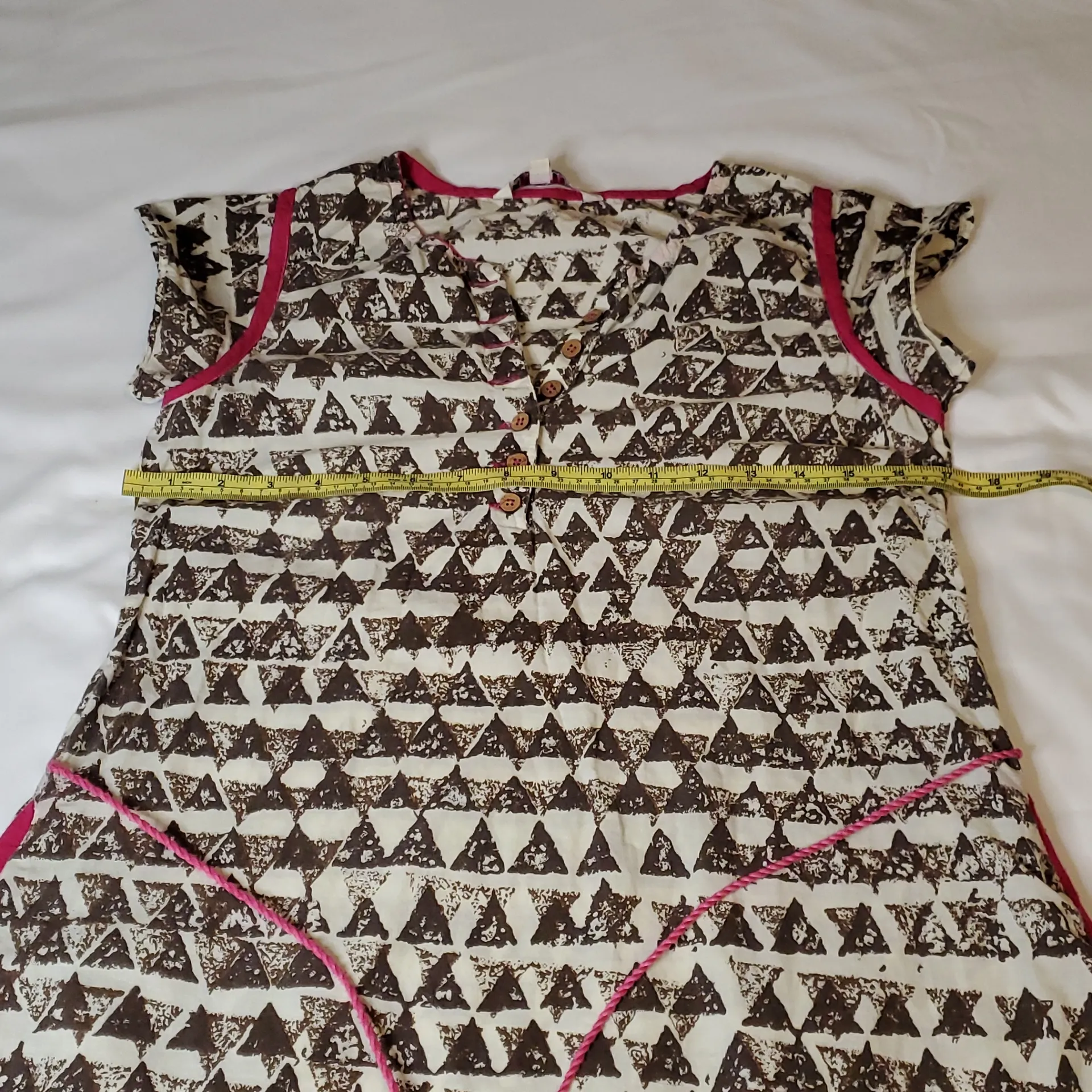 JUNIPER Elegant Pink and Cream Patterned Dress Size L - Image 4