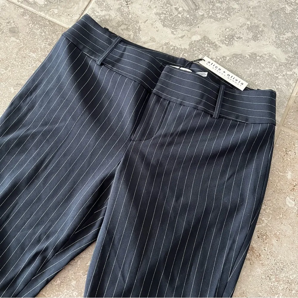 Alice L+Olivia Stacey Slim Pinstripe Ankle Pants in Navy/White Size 12 NWT $295 - Image 8